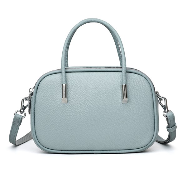 Bags Сумка женская / кожа /  	 0111243 82222