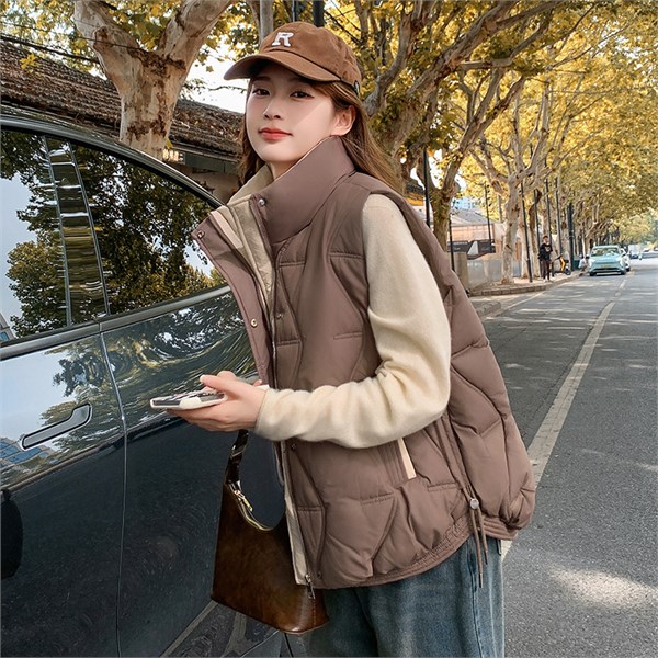 Cute Woman Жилет женский пуховый  BR-2501 82282