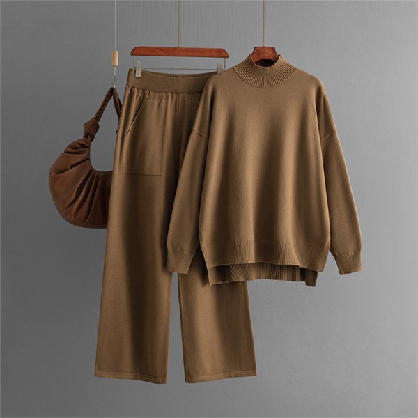 Eleganzza  Костюм женский     P-49 82389