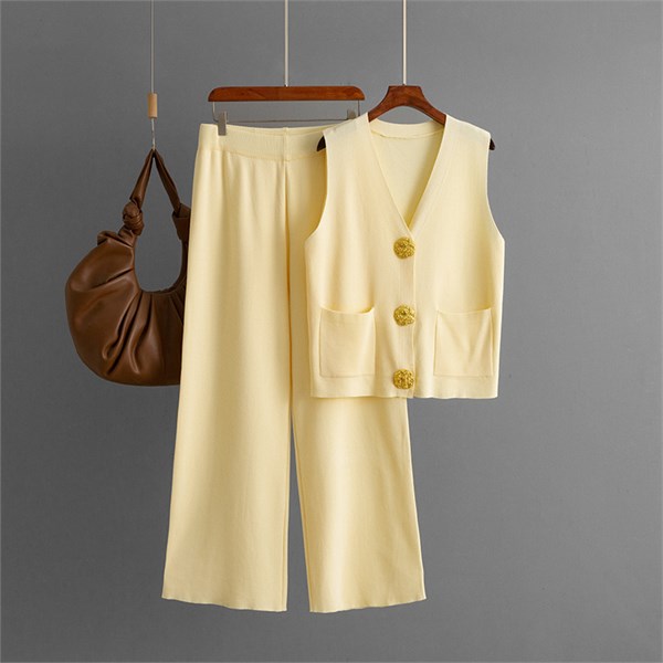 Eleganzza  Костюм женский    A-028 82433