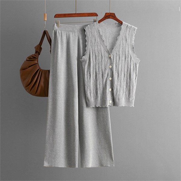 Eleganzza  Костюм женский    P-367 82492