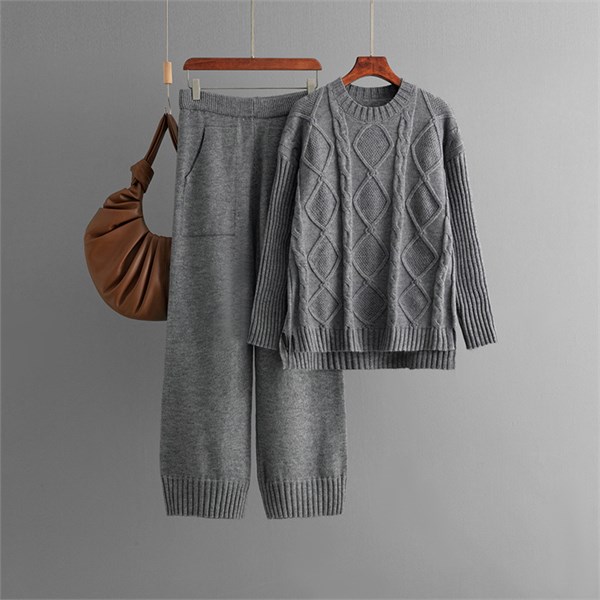 Eleganzza Костюм женский  P-46 82713