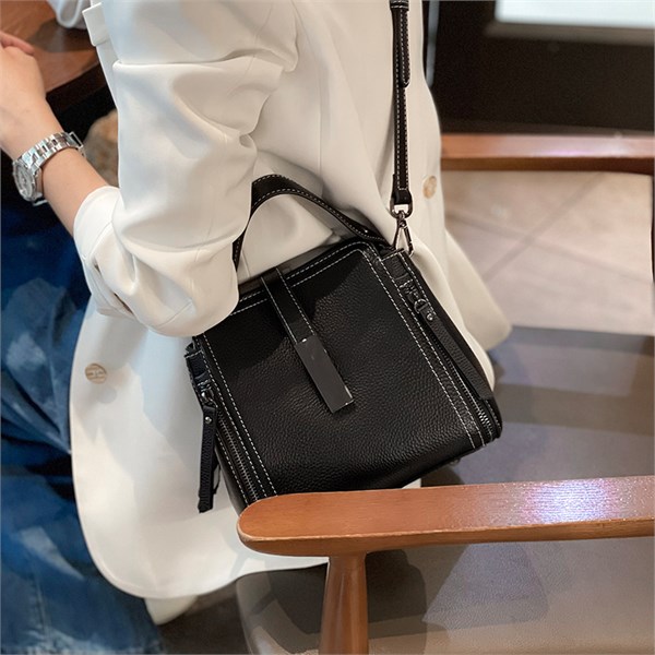 DOLAND LION  Сумка женская / кожа /  88-115 82837