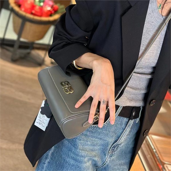 DOLAND LION  Сумка женская / кожа /	 3318 82891