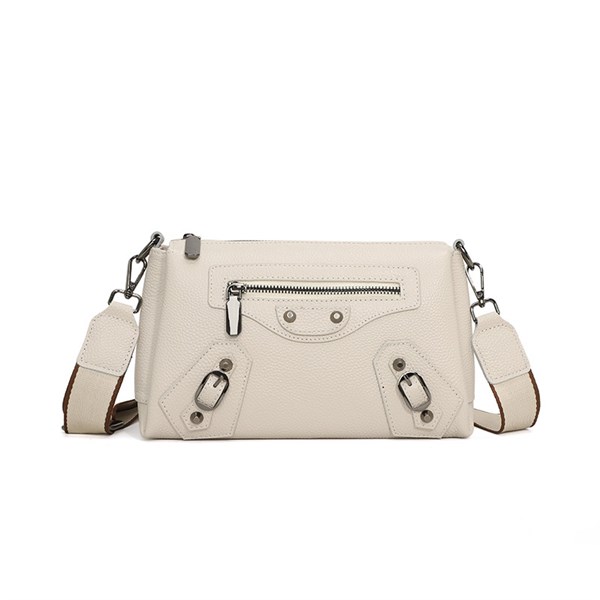 Bags Сумка женская / кожа /  0203121 100752