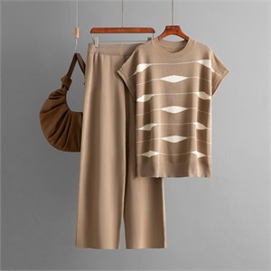 Eleganzza  Костюм женский     P-349 69237