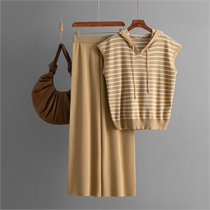Eleganzza  Костюм женский  3219 69551