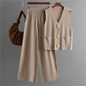 Eleganzza  Костюм женский    A-028 70311