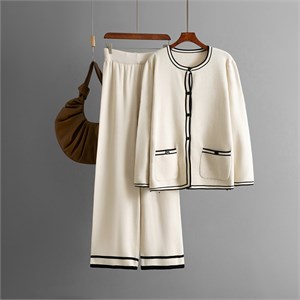 Eleganzza  Костюм женский   2047 70320