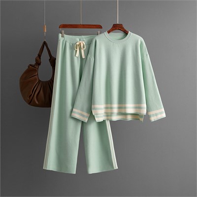 Eleganzza  Костюм женский    A-048 71176