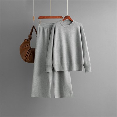 Eleganzza  Костюм женский    A-046 71180