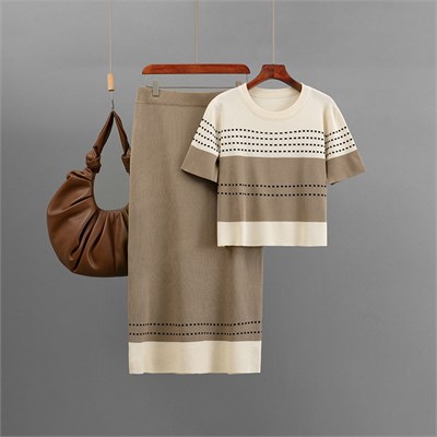 Eleganzza  Костюм женский    A-022 71521