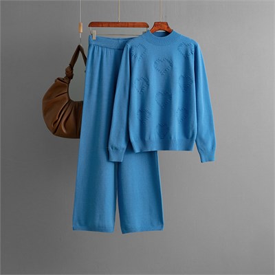 Eleganzza  Костюм женский    P-38 71537