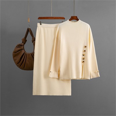 Eleganzza  Костюм женский   A-042 77235