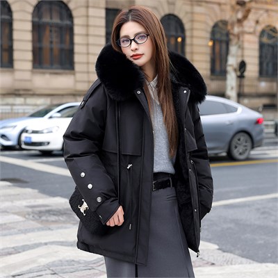 Cute Woman  Куртка женская Parker  M-A112 80071