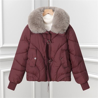 Cute Woman Куртка с меховым воротником  QS-A09 81262