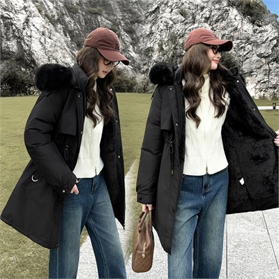 Cute Woman  Куртка Parker  M-A125 82081