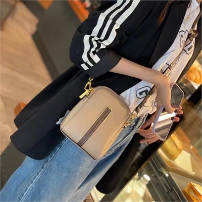 DOLAND LION  Сумка женская / кожа /  9187 82331