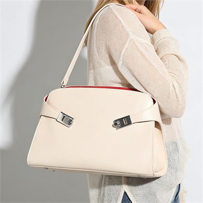 {{photo.Alt || photo.Description || 'LEMON KOKO Сумка женская 98977'}}