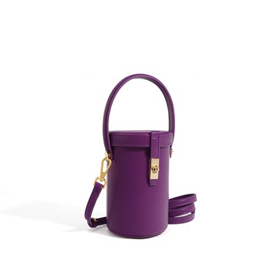 {{photo.Alt || photo.Description || 'LAVANDER Сумка женская /кожа/ F9546'}}