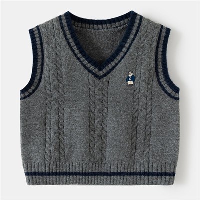 {{photo.Alt || photo.Description || 'WELLKIDS Жилет  my0731'}}