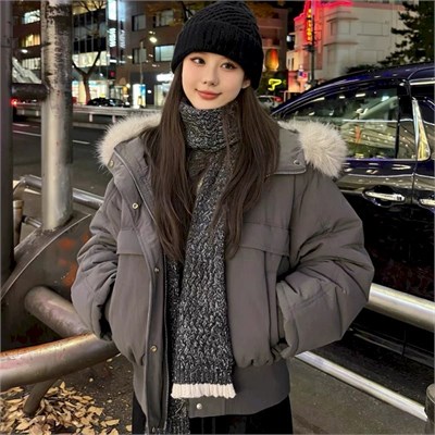 {{photo.Alt || photo.Description || 'Cute Woman Куртка с капюшоном  019-839'}}