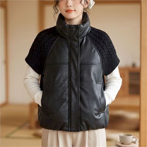 {{photo.Alt || photo.Description || 'Cute Woman Жилет вязаный из искусственной кожи  026-A27'}}