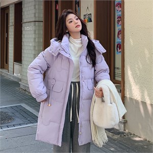 {{photo.Alt || photo.Description || 'Cute Woman Пуховик  QC-876'}}
