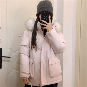 {{photo.Alt || photo.Description || 'Cute Woman Куртка с капюшоном  027-829'}}