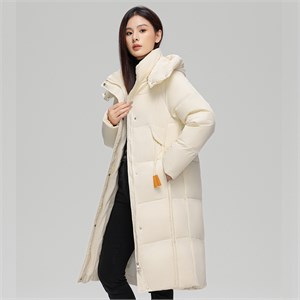 {{photo.Alt || photo.Description || 'Cute Woman Пуховик-пальто с капюшоном  011-881'}}