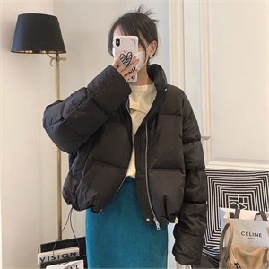 {{photo.Alt || photo.Description || 'Cute Woman Пуховик  005-8801'}}