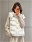 Cute Woman Жилет женский пуховый  031-603 146450